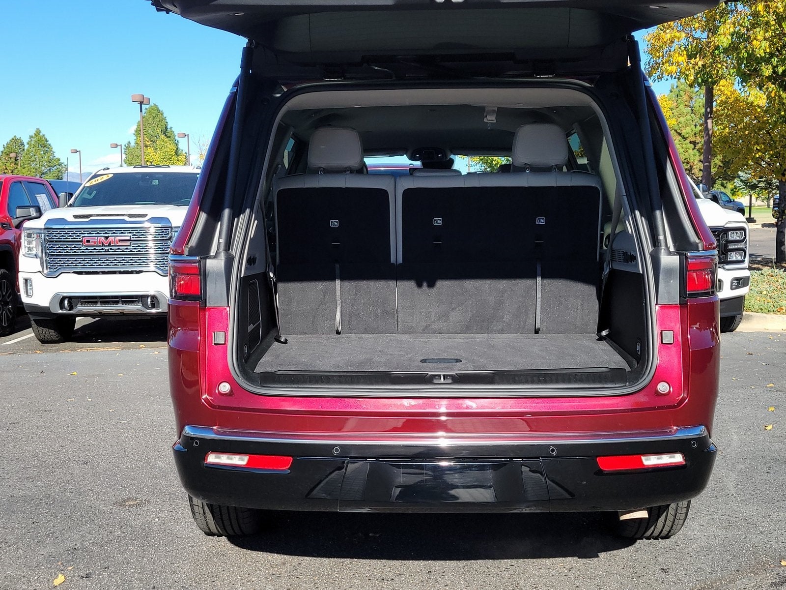 2022 Jeep Wagoneer Series II