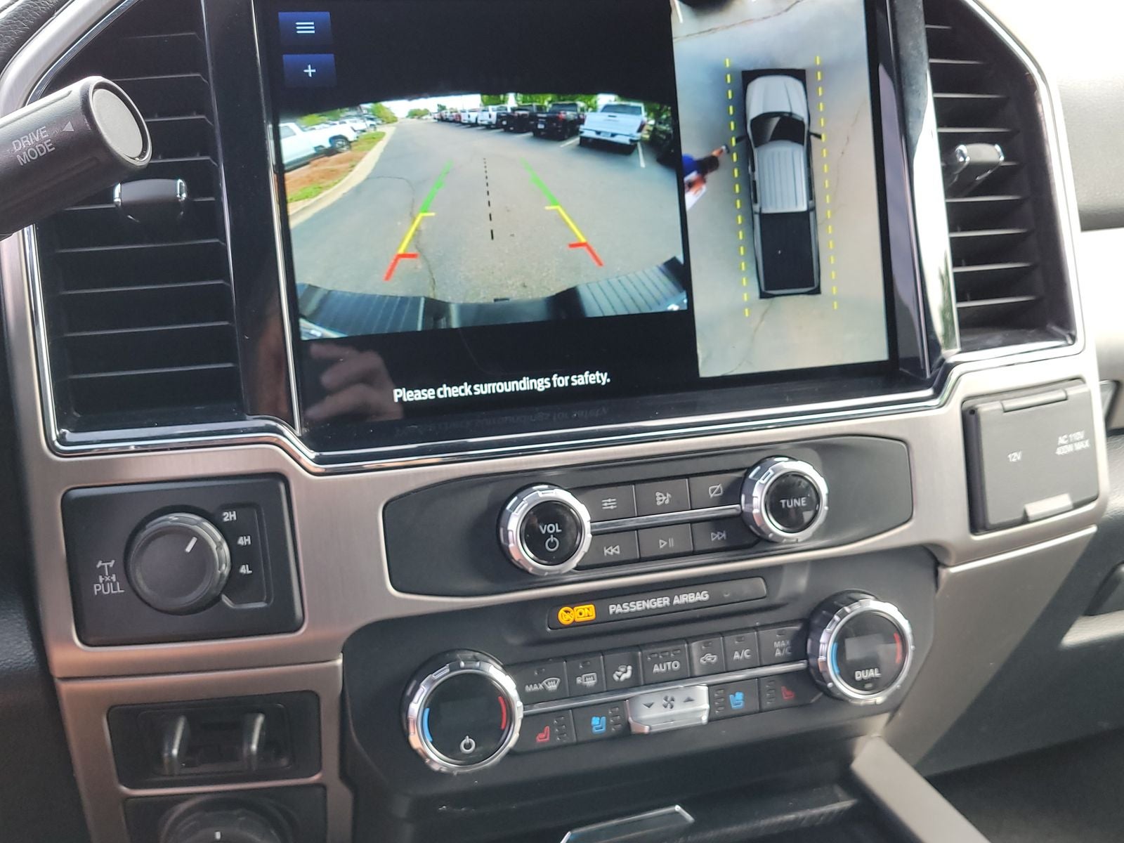 2022 Ford F-250SD Platinum