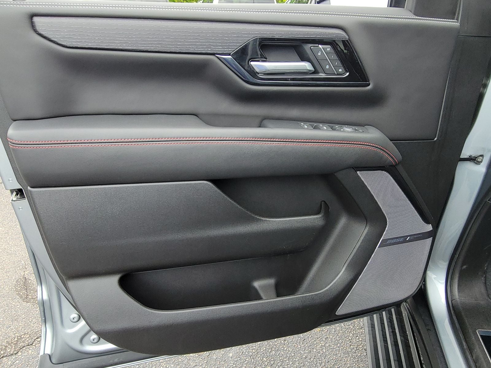 2025 GMC Yukon AT4 Ultimate