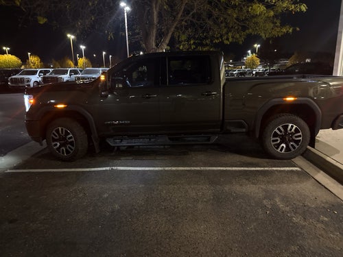 2023 GMC Sierra 2500HD AT4