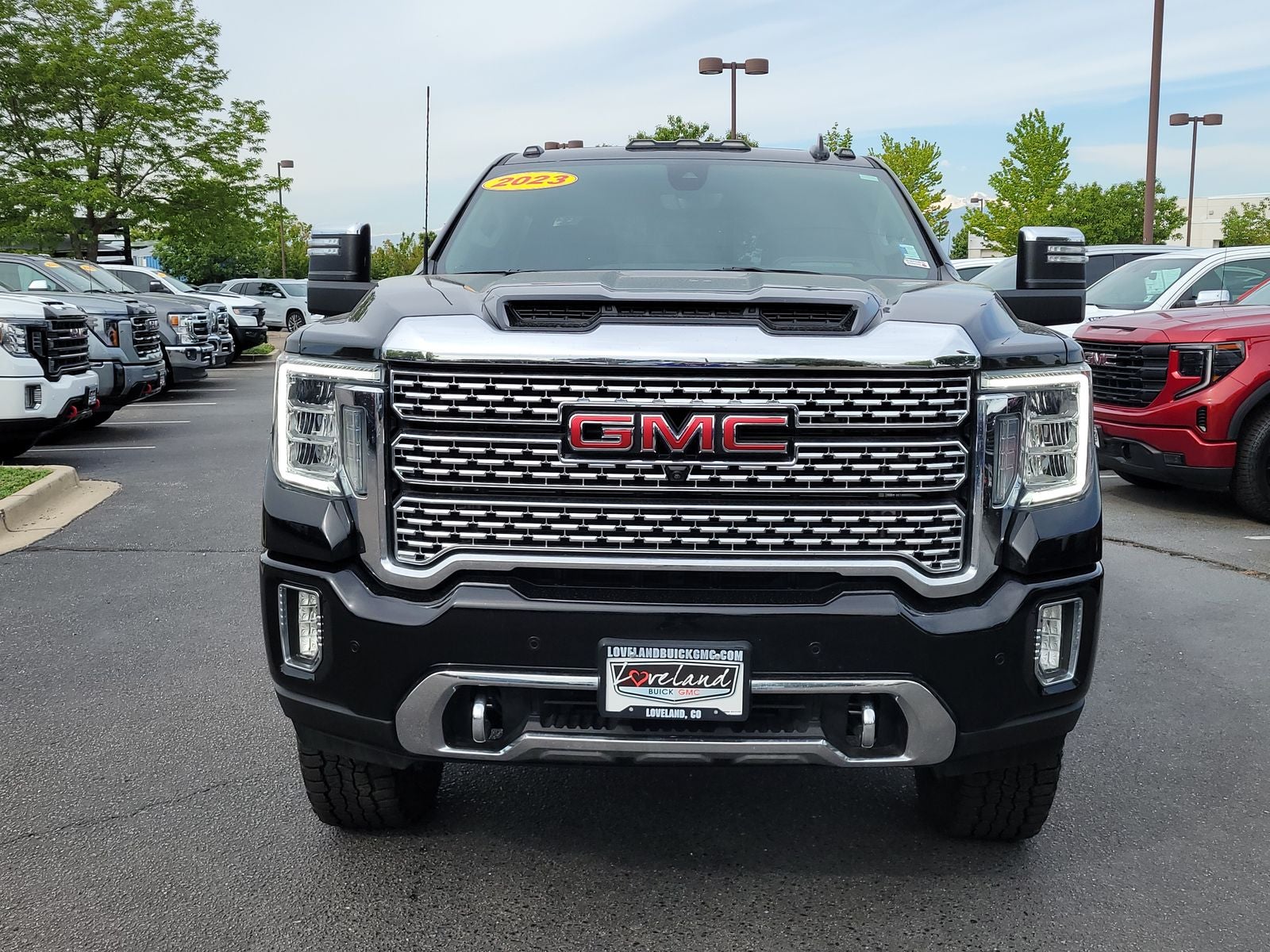 2023 GMC Sierra 2500HD Denali