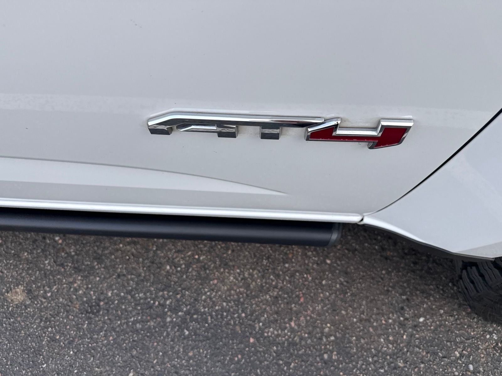 2022 GMC Canyon AT4 w/Leather