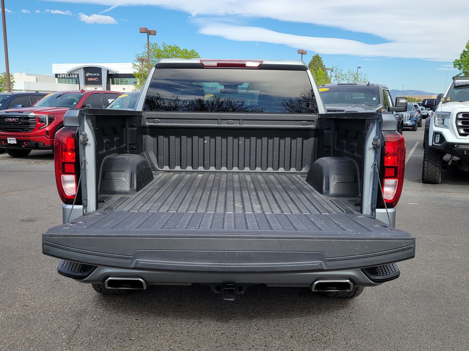 2023 GMC Sierra 1500 Elevation