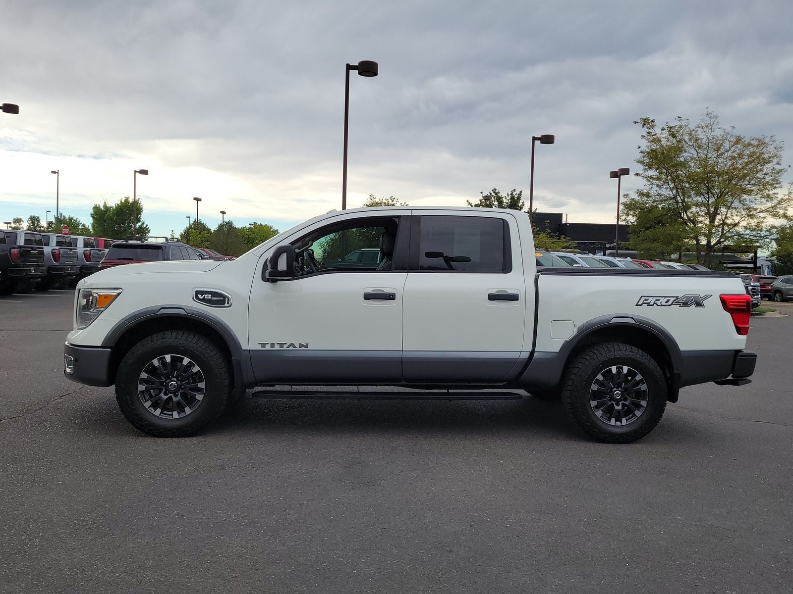2017 Nissan Titan PRO-4X