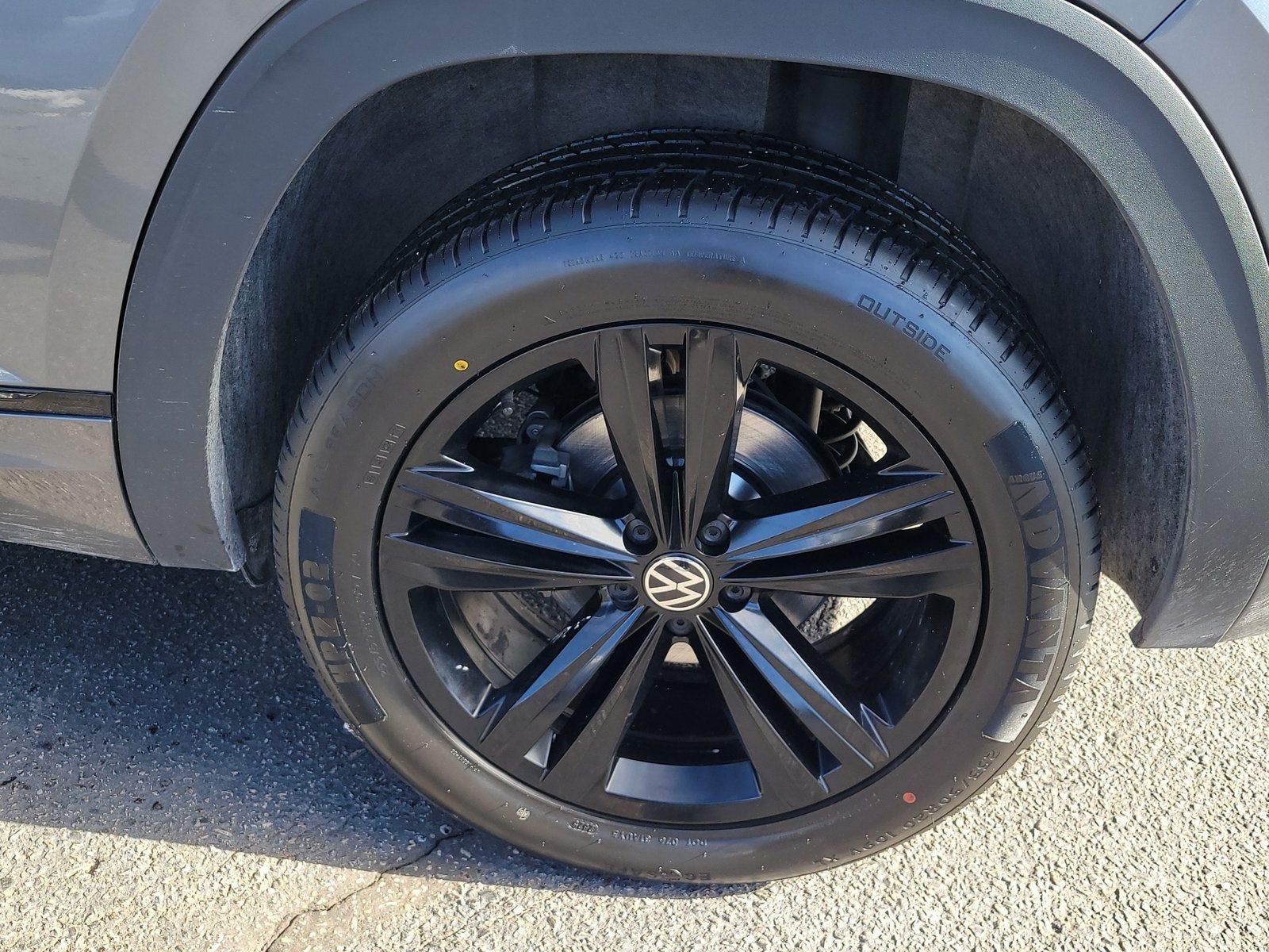 2023 Volkswagen Atlas Cross Sport 2.0T SEL R-Line