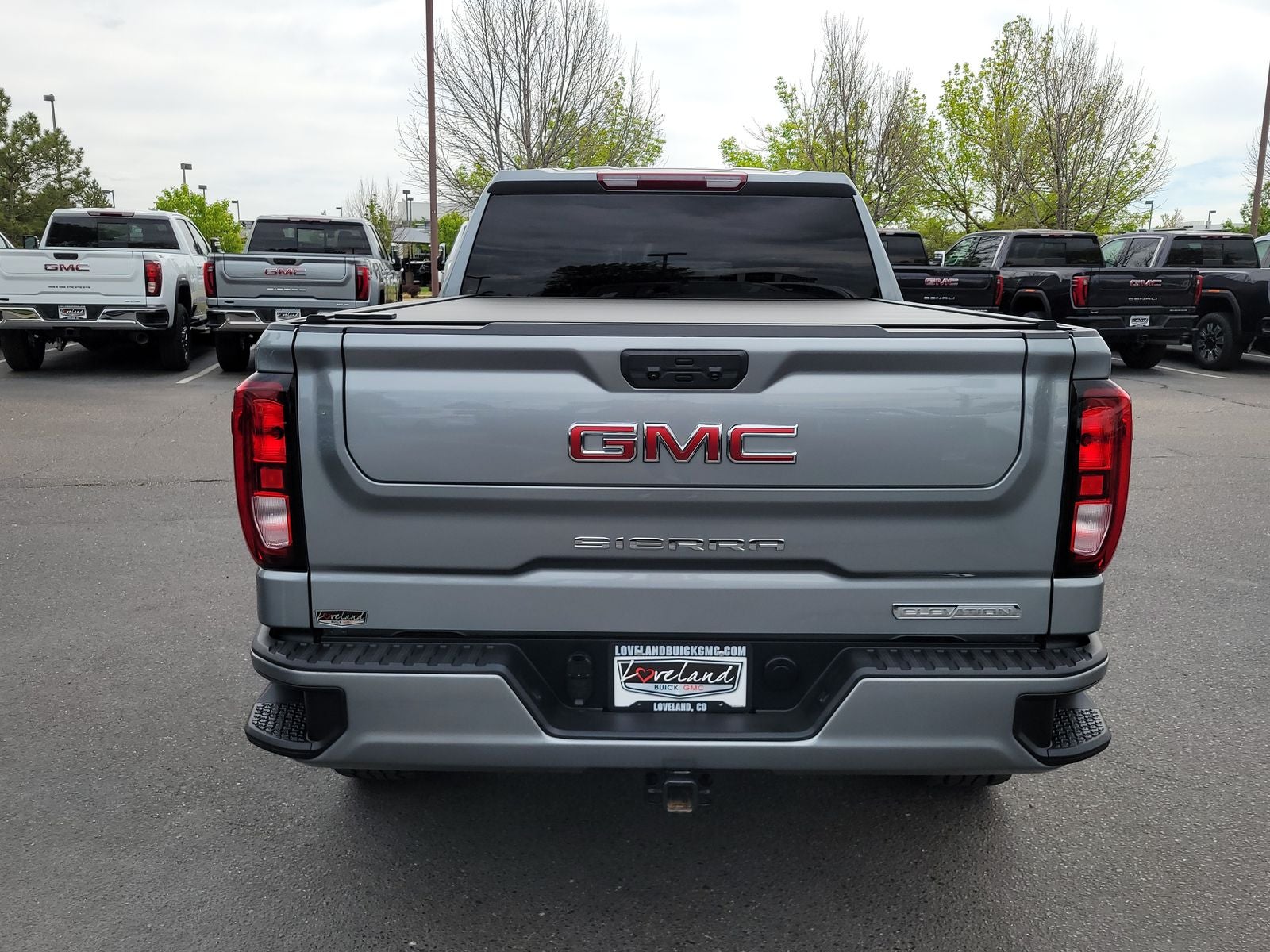 2024 GMC Sierra 1500 Elevation