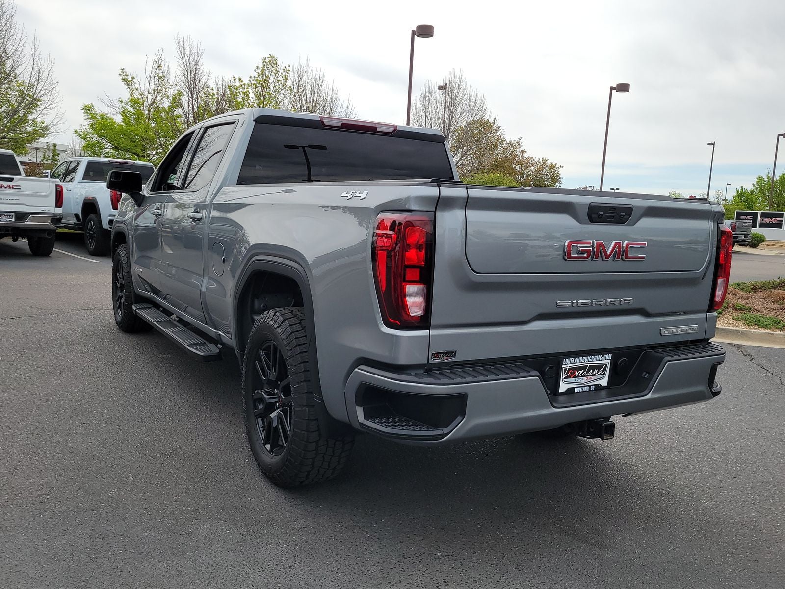 2024 GMC Sierra 1500 Elevation
