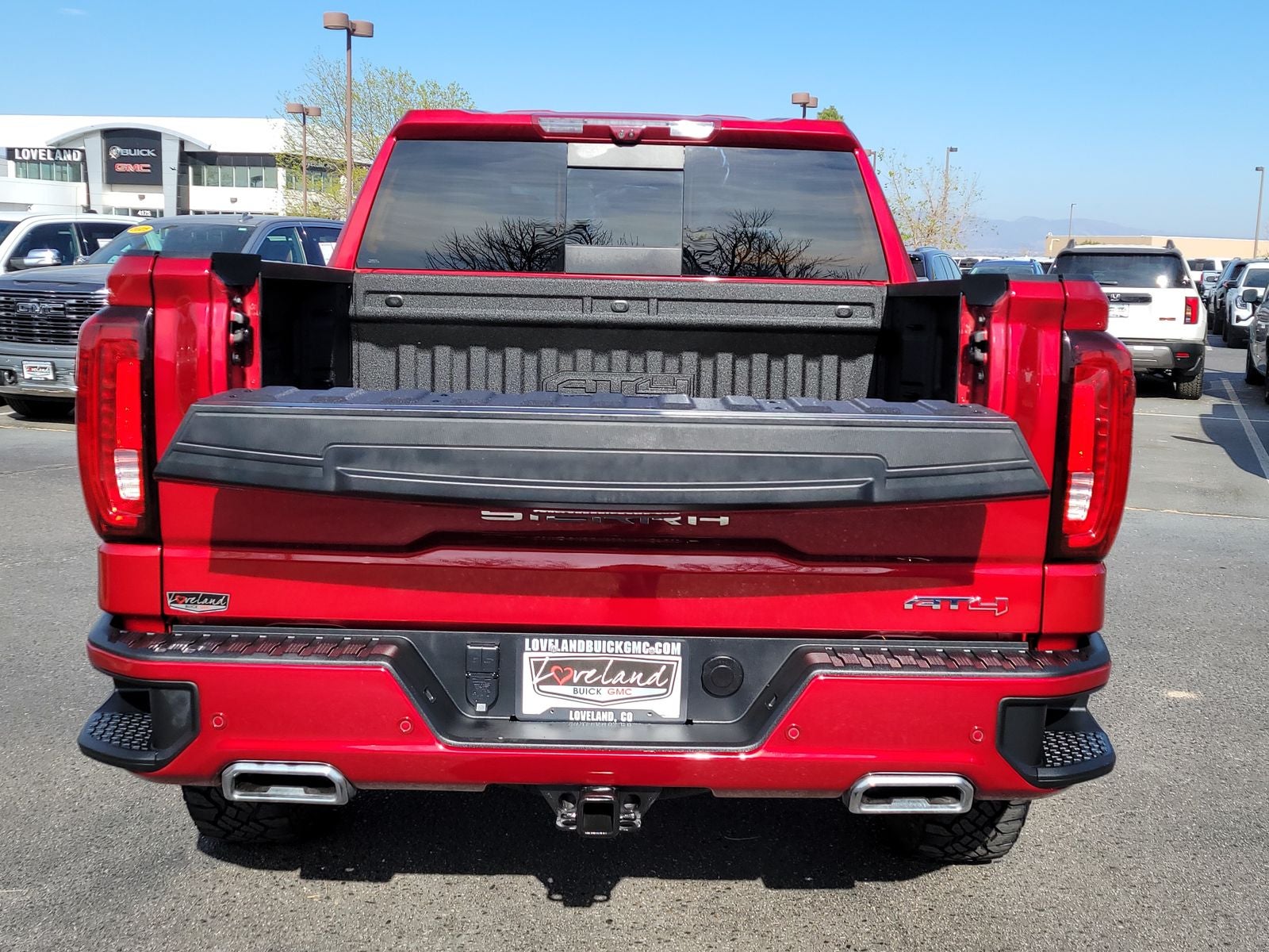 2023 GMC Sierra 1500 AT4