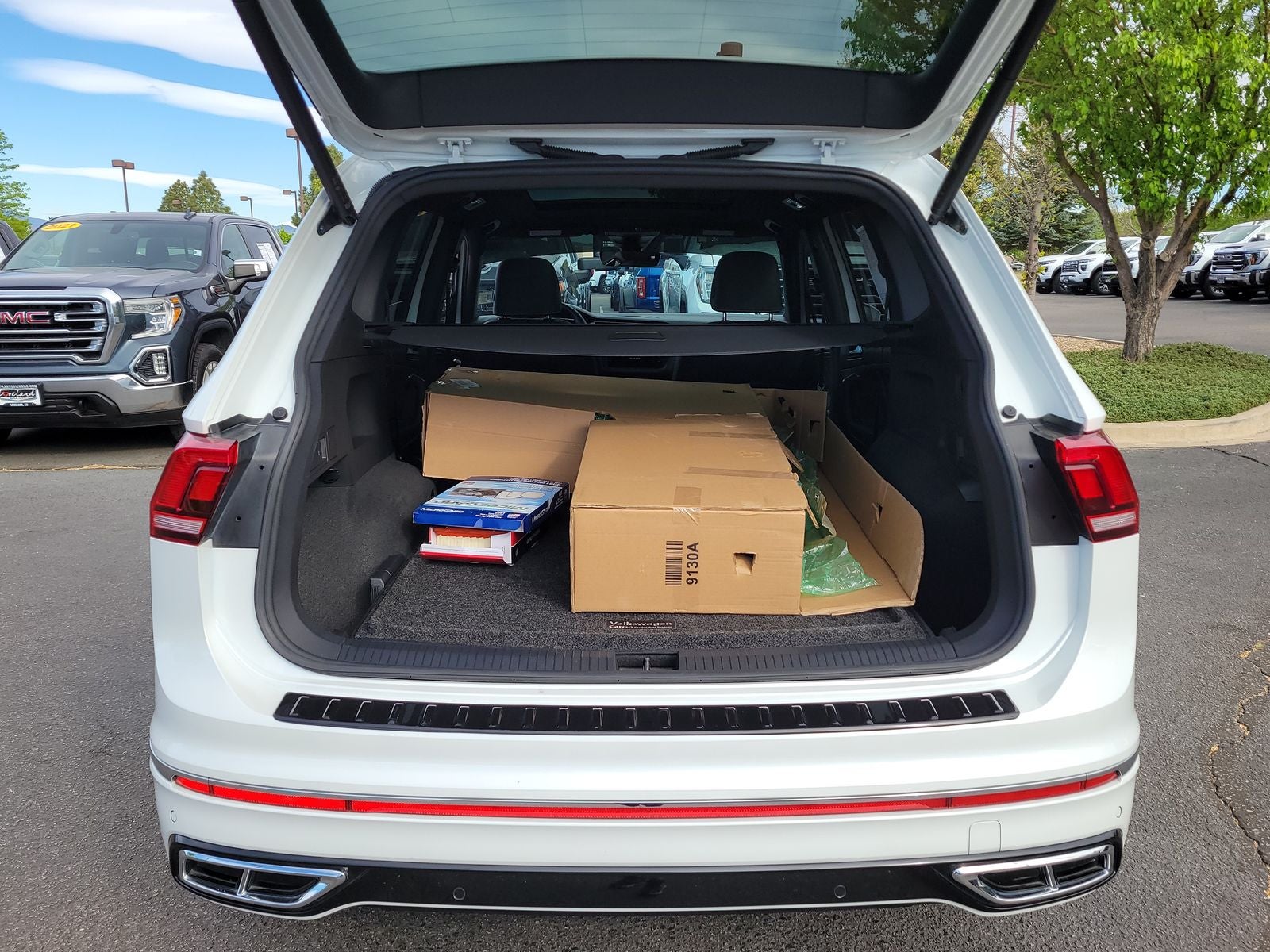 2023 Volkswagen Tiguan 2.0T SEL R-Line