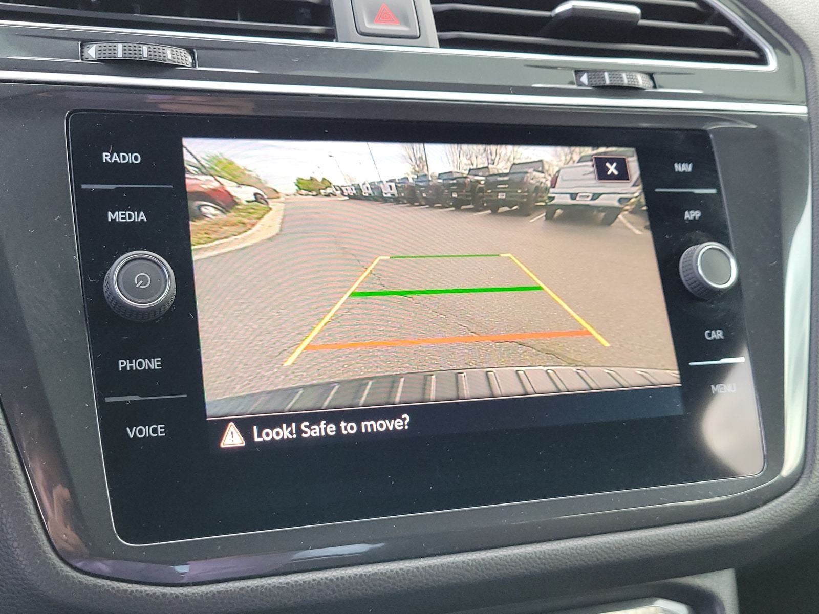 2023 Volkswagen Tiguan 2.0T SEL R-Line