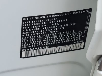 2023 Volkswagen Tiguan 2.0T SEL R-Line