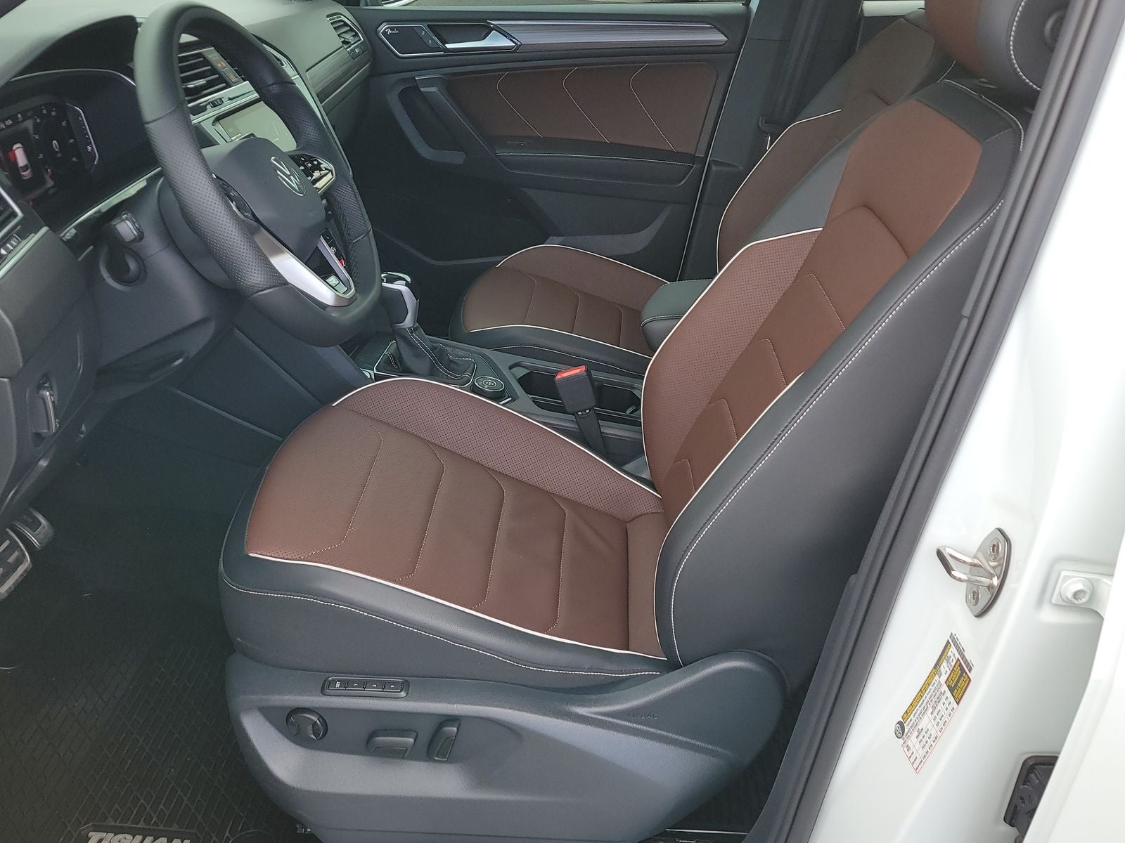 2023 Volkswagen Tiguan 2.0T SEL R-Line