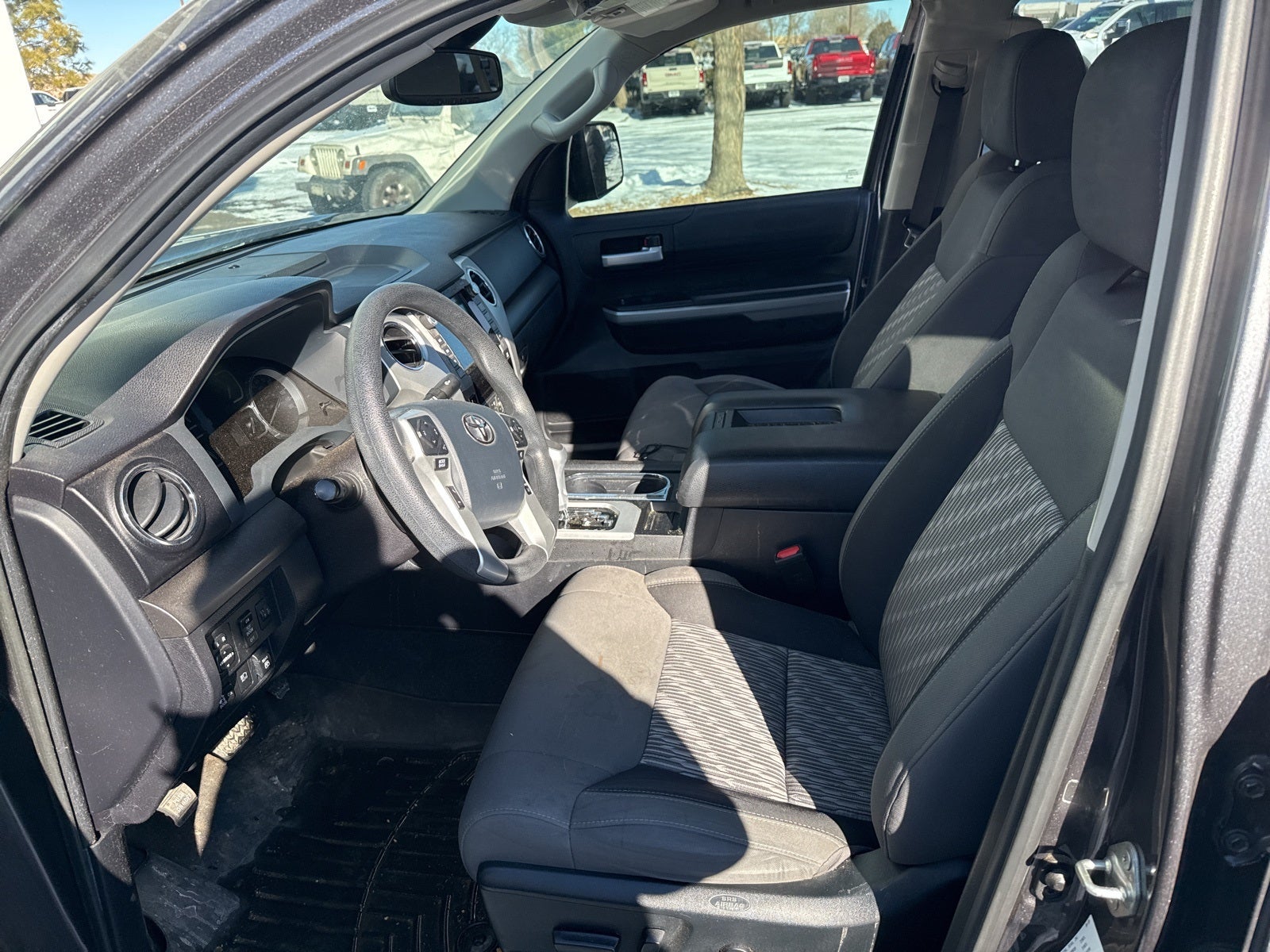 2020 Toyota Tundra SR5