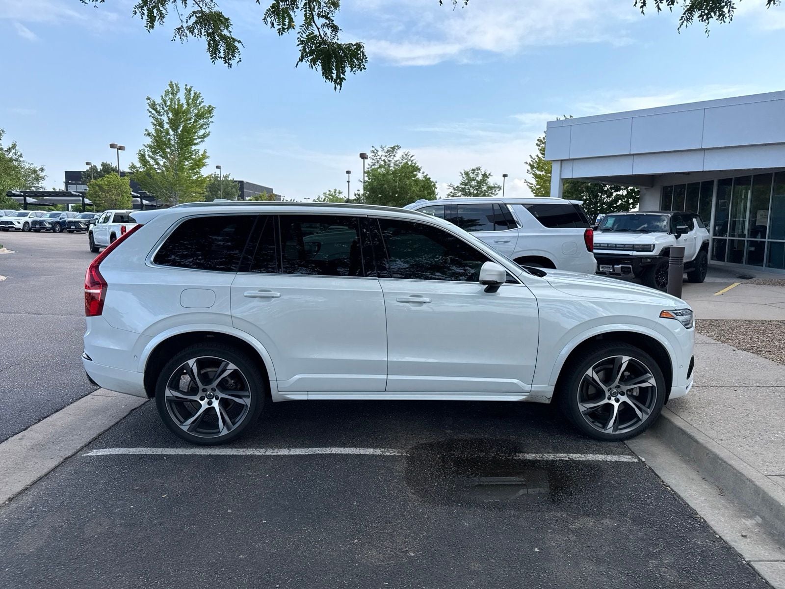 2017 Volvo XC90 T6 R-Design