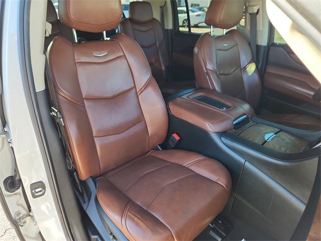 2019 Cadillac Escalade ESV Premium Luxury