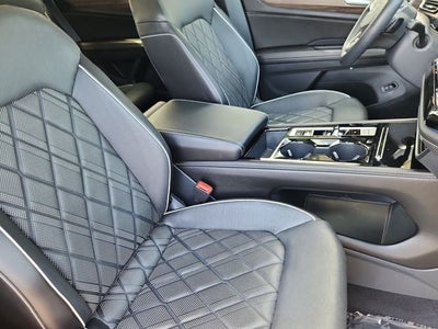 2024 Volkswagen Atlas 2.0T SEL Premium R-Line