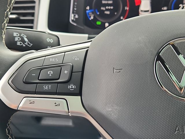 2023 Volkswagen Atlas Cross Sport 3.6L V6 SE w/Technology