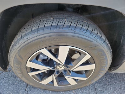 2023 Volkswagen Atlas Cross Sport 2.0T SE