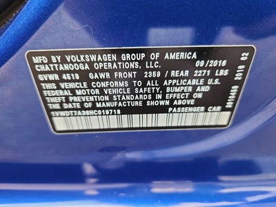 2017 Volkswagen Passat R-Line w/Comfort Pkg