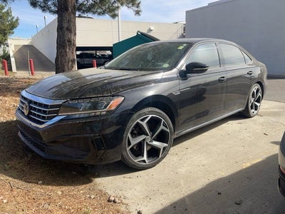 2020 Volkswagen Passat 2.0T R-Line