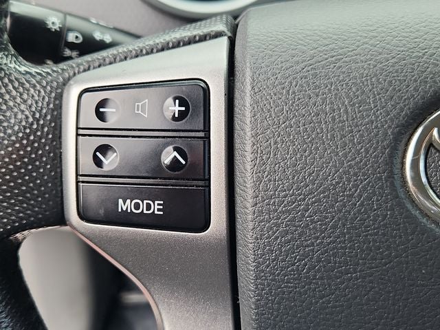 2012 Toyota Tacoma 4WD Double Cab V6 MT (Natl)