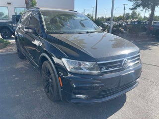 2020 Volkswagen Tiguan SE R-Line Black