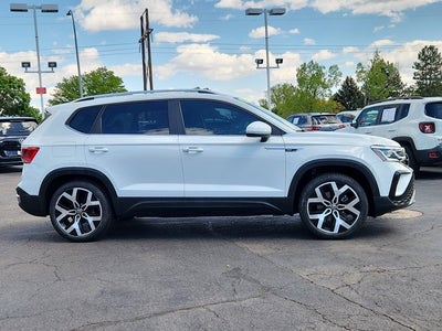 2023 Volkswagen Taos SEL