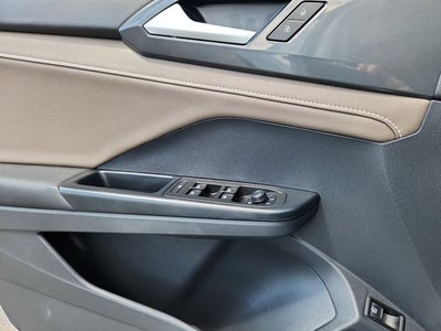 2023 Volkswagen Taos SEL