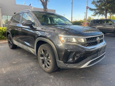2023 Volkswagen Taos SE