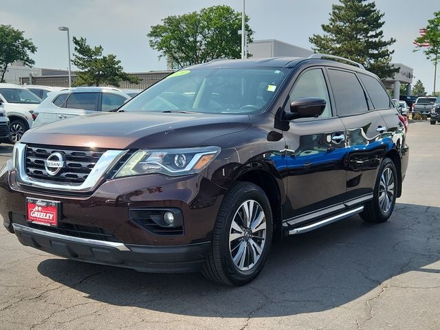 2020 Nissan Pathfinder SL