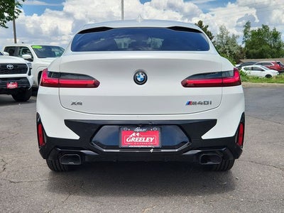 2025 BMW X4 M40i
