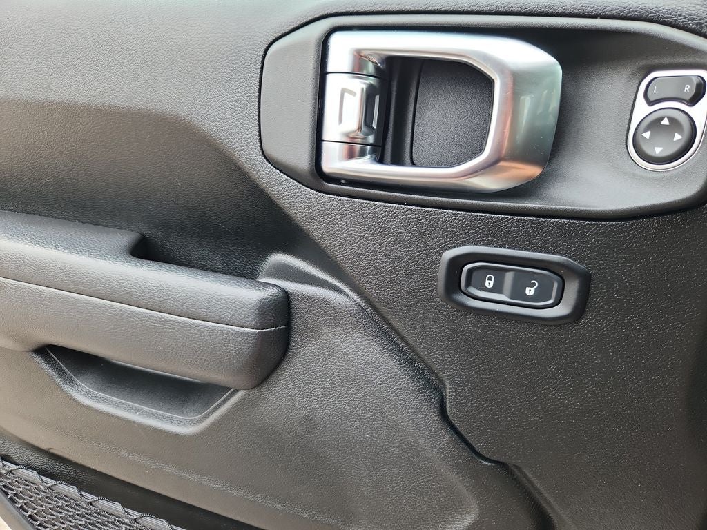 2025 Jeep Wrangler 4xe Willys 4xe
