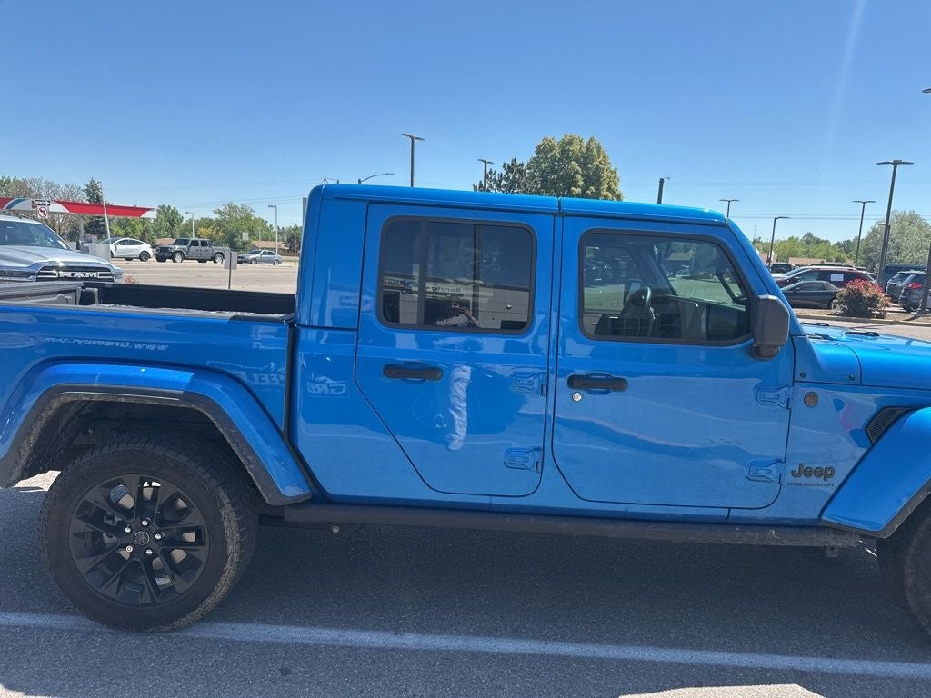 2025 Jeep Gladiator Nighthawk