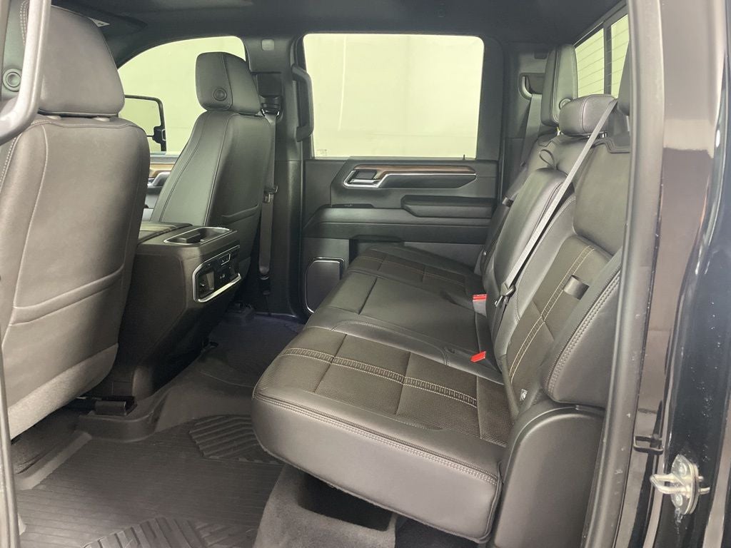 2024 Chevrolet Silverado 2500HD 4WD Crew Cab Standard Bed High Country