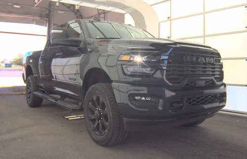 2025 RAM 2500 Big Horn Crew Cab 4x4 6'4' Box