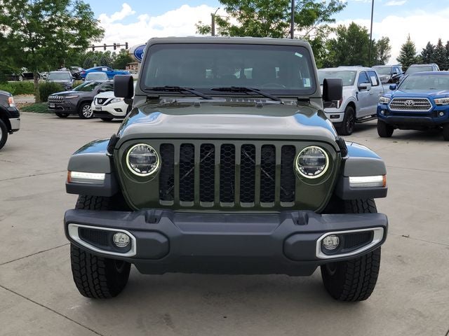 2022 Jeep Gladiator Sport
