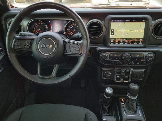 2022 Jeep Gladiator Sport