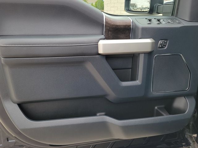 2022 Ford F-350SD Lariat