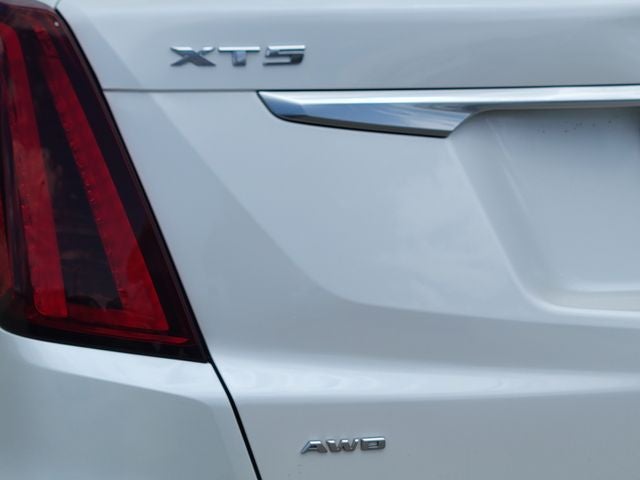 2022 Cadillac XT5 Luxury