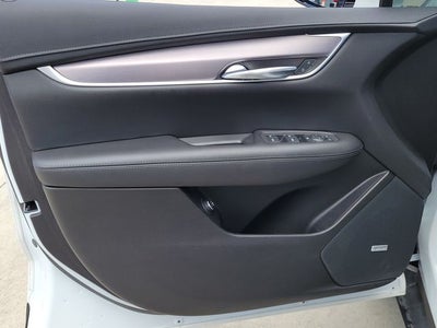 2022 Cadillac XT5 Luxury