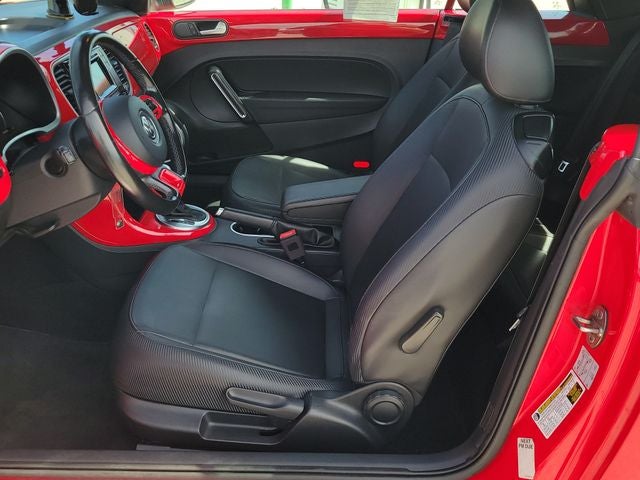 2018 Volkswagen Beetle 2.0T Coast