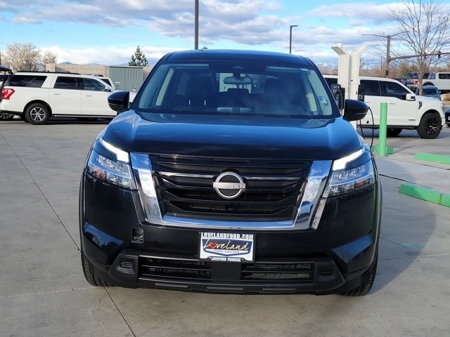 2022 Nissan Pathfinder S