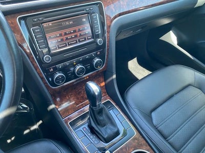 2013 Volkswagen Passat SEL
