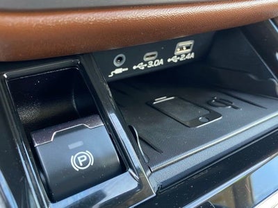 2025 Subaru Outback Touring