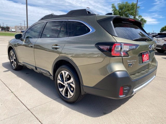 2022 Subaru Outback Touring XT