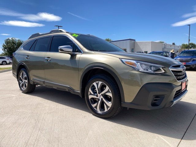 2022 Subaru Outback Touring XT