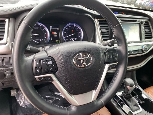 2017 Toyota Highlander Limited