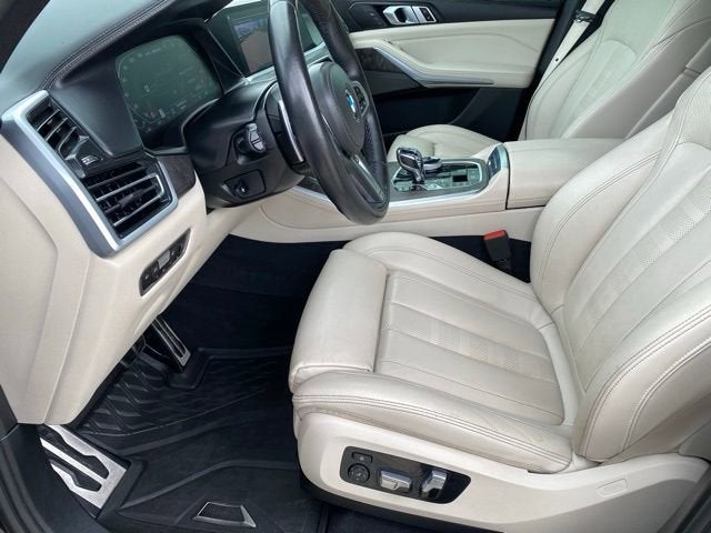 2020 BMW X5 M50i