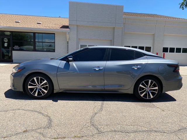 2021 Nissan Maxima SV