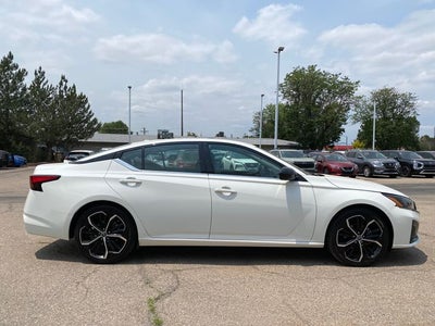 2024 Nissan Altima 2.5 SR